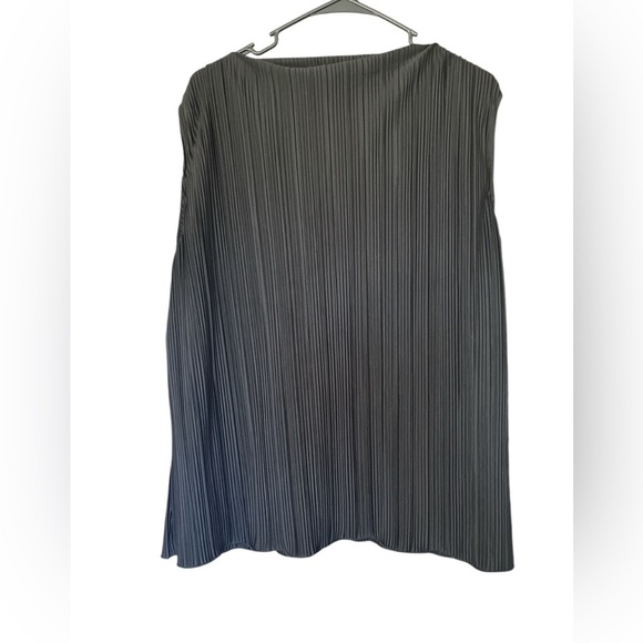 Rafaella LINED PLISSE TOP Black Size Large - Picture 2 of 8